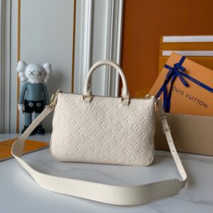 New Collection LV Bag 2823