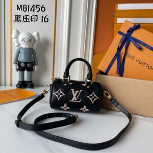 New Collection LV Bag 2820