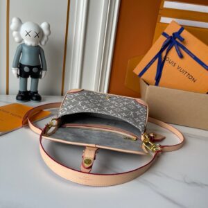 cfdfad68